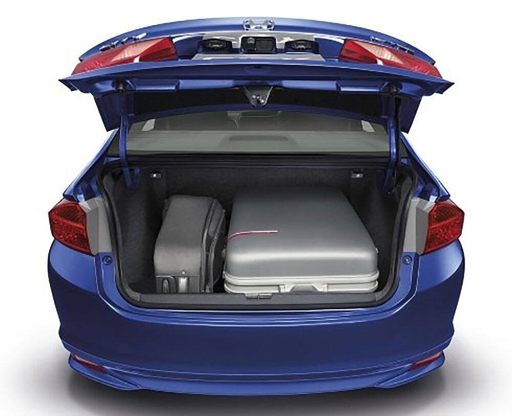 City 1.5 VTEC (GM6)