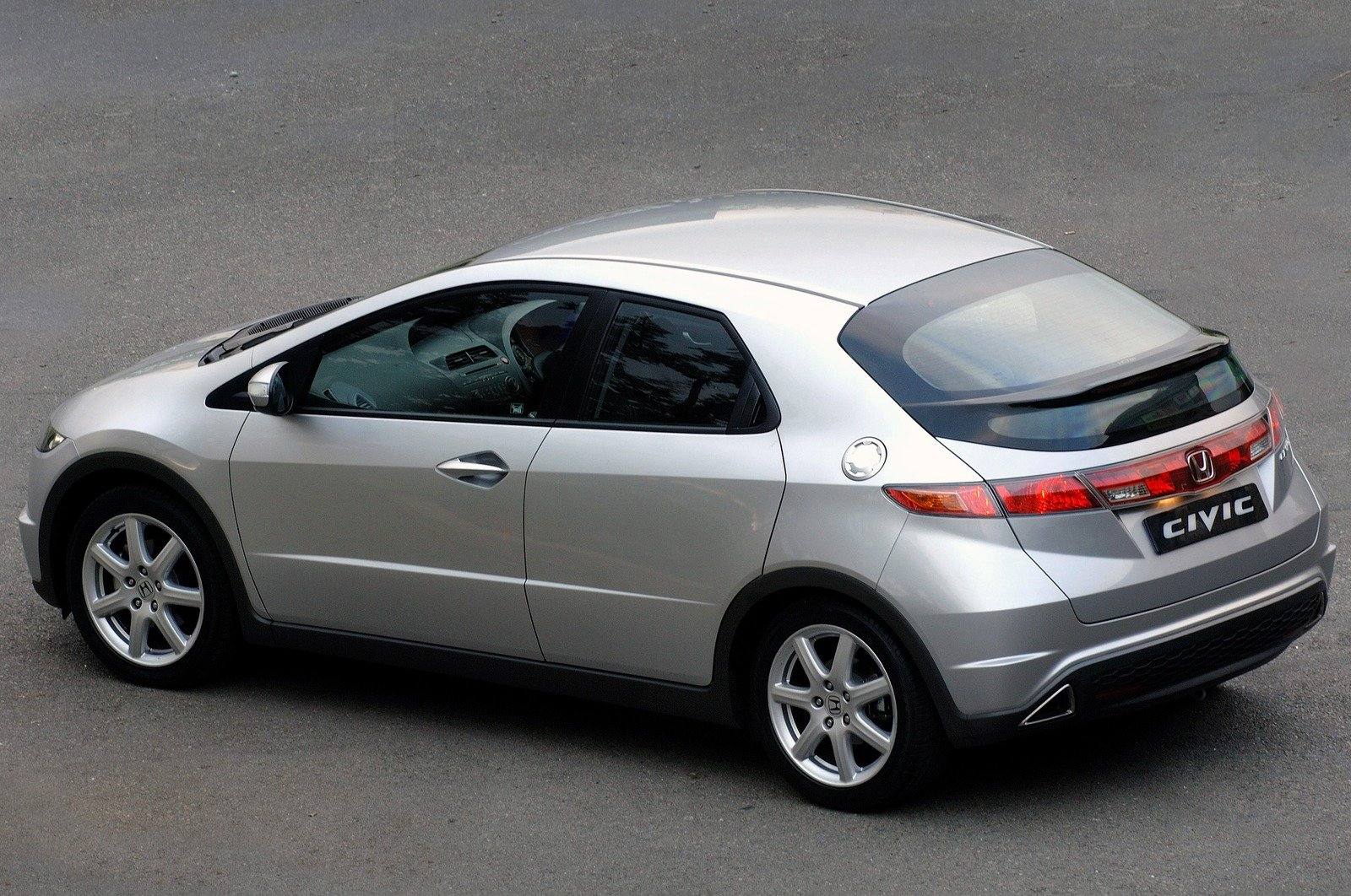 Civic 1.8 i-VTEC Hatchback (EU)