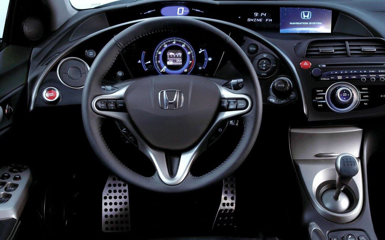 Civic 1.8 i-VTEC Hatchback (EU)