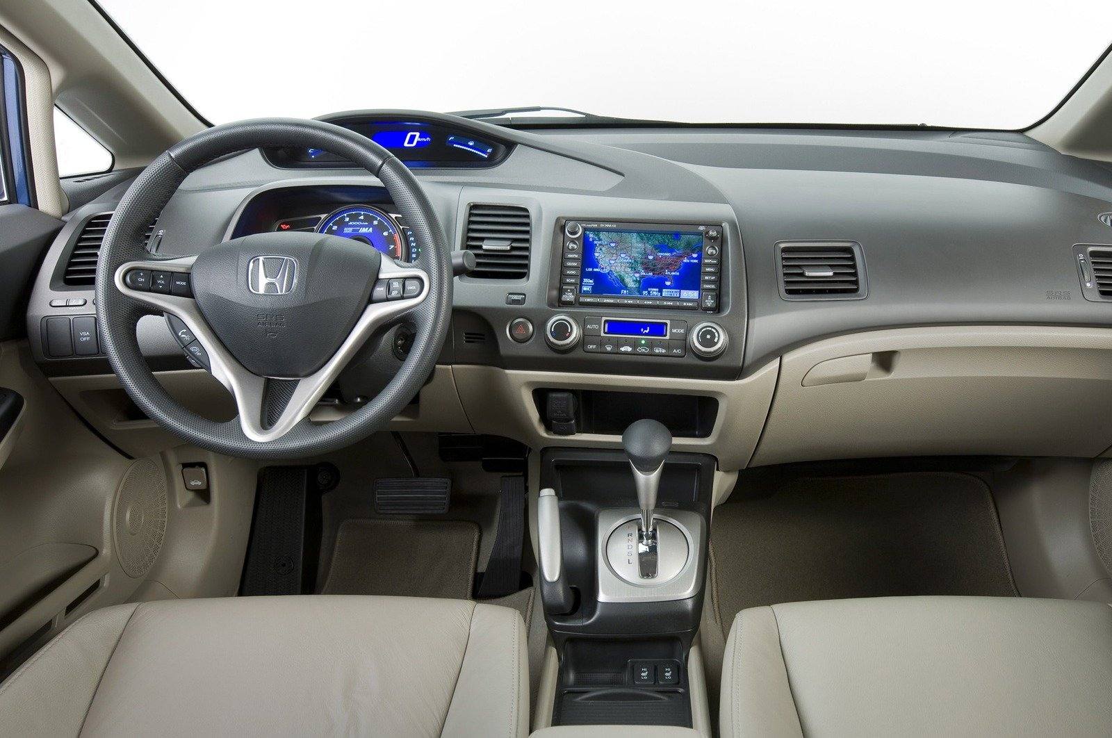 Civic Hybrid Sedan (FA3)