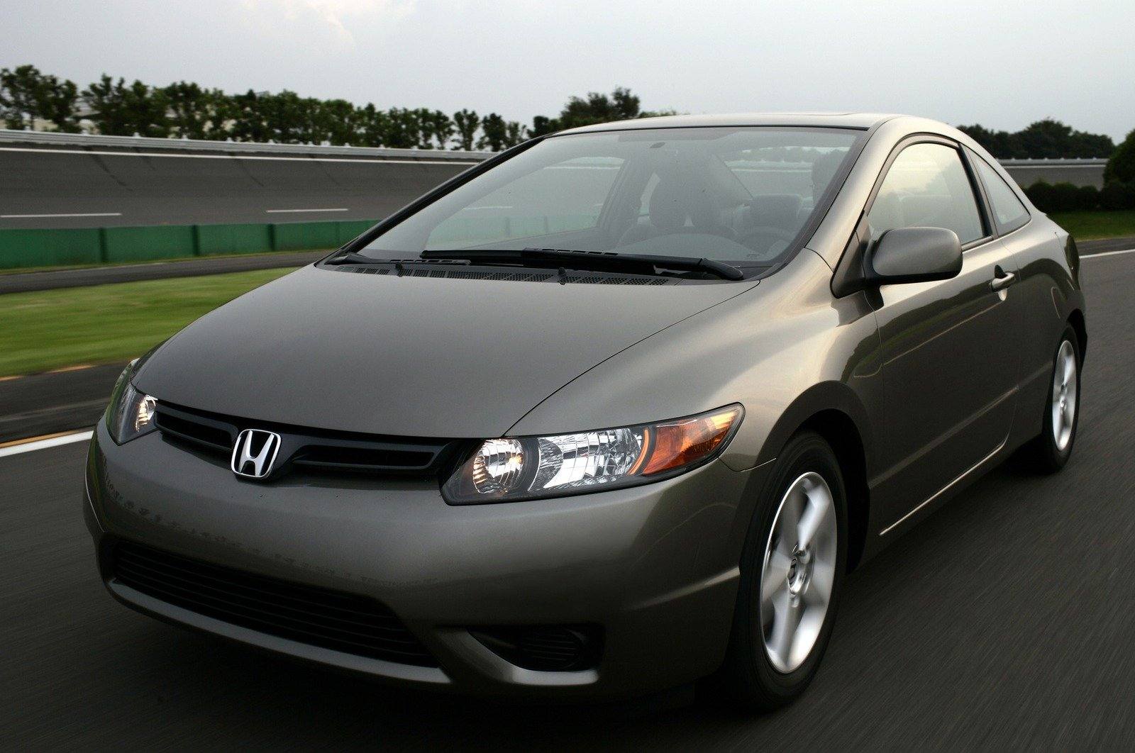 Civic LX Coupe (US)
