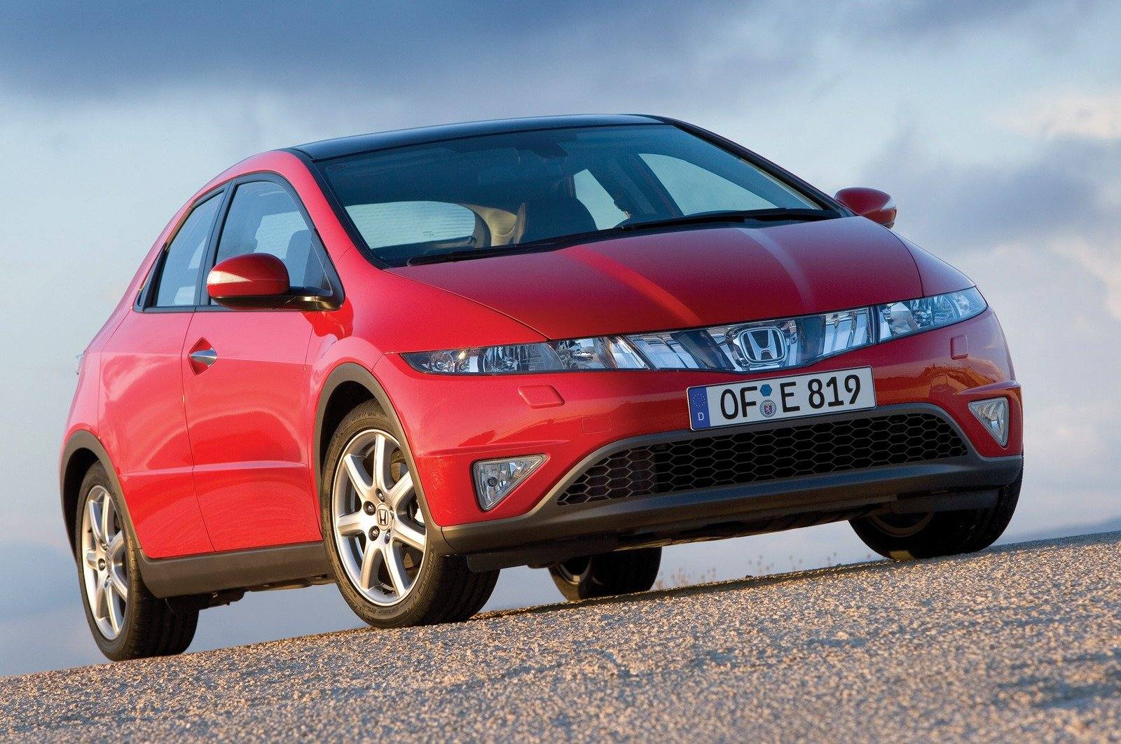 Civic 1.8 i-VTEC Hatchback (EU)
