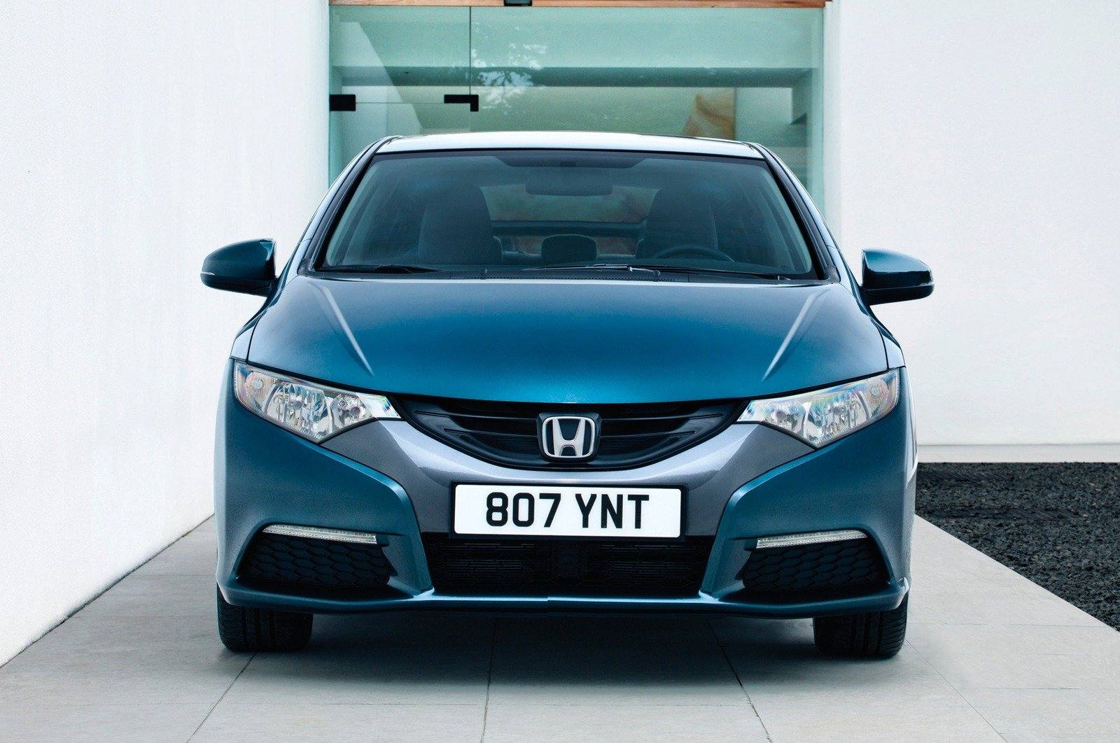 Civic 1.6 i-DTEC Hatchback (EU)