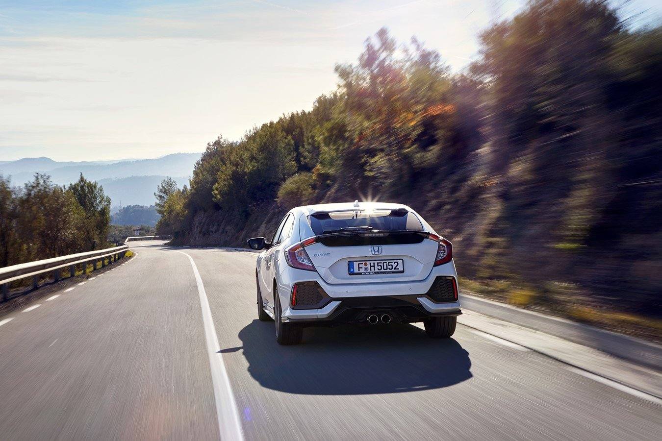 Civic 1.6 i-DTEC Hatchback (EU FK)