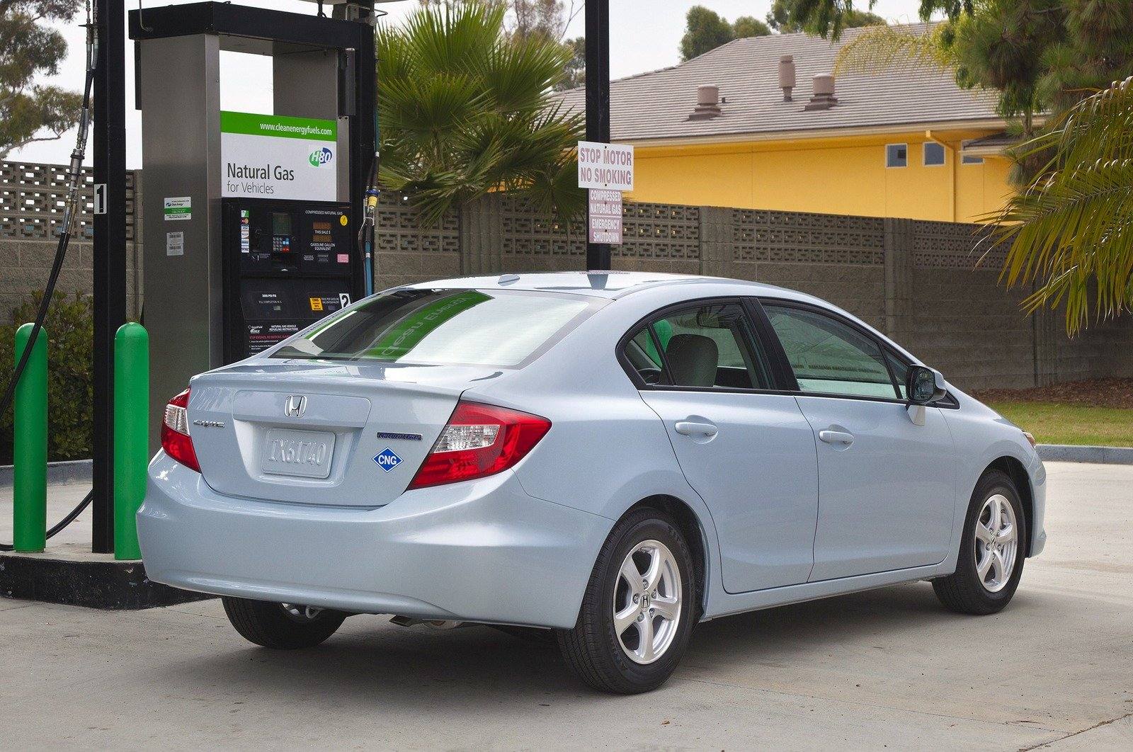 Civic Natural Gas Sedan (FB)