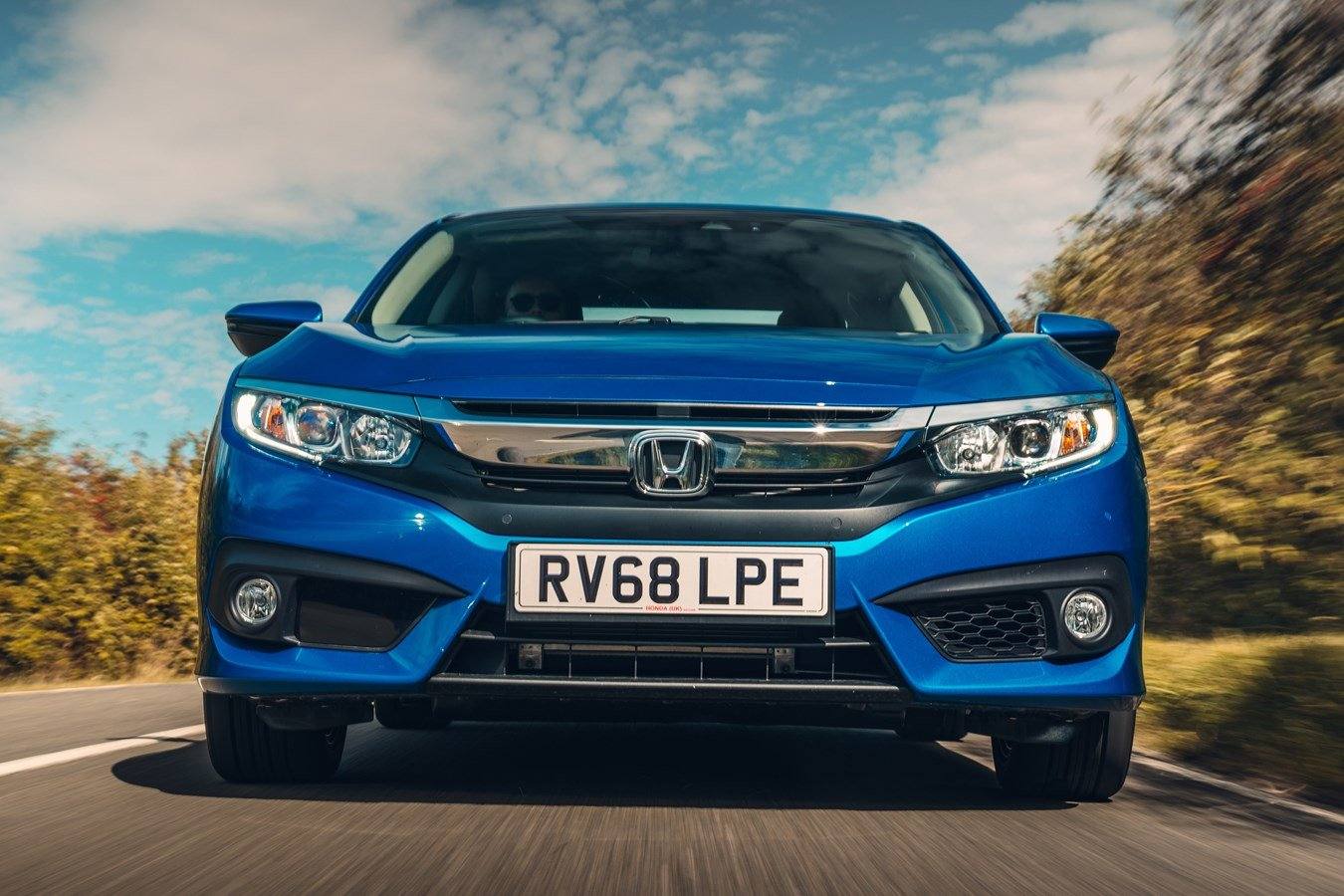 Civic 1.0 VTEC Turbo Sedan (EU)