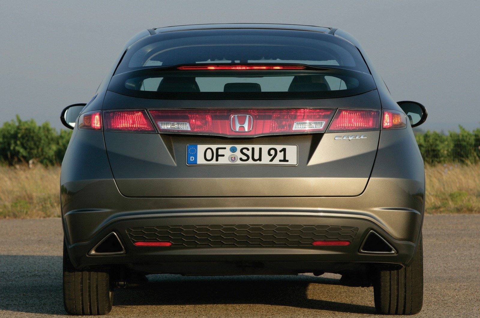 Civic 1.8 i-VTEC Hatchback (EU)