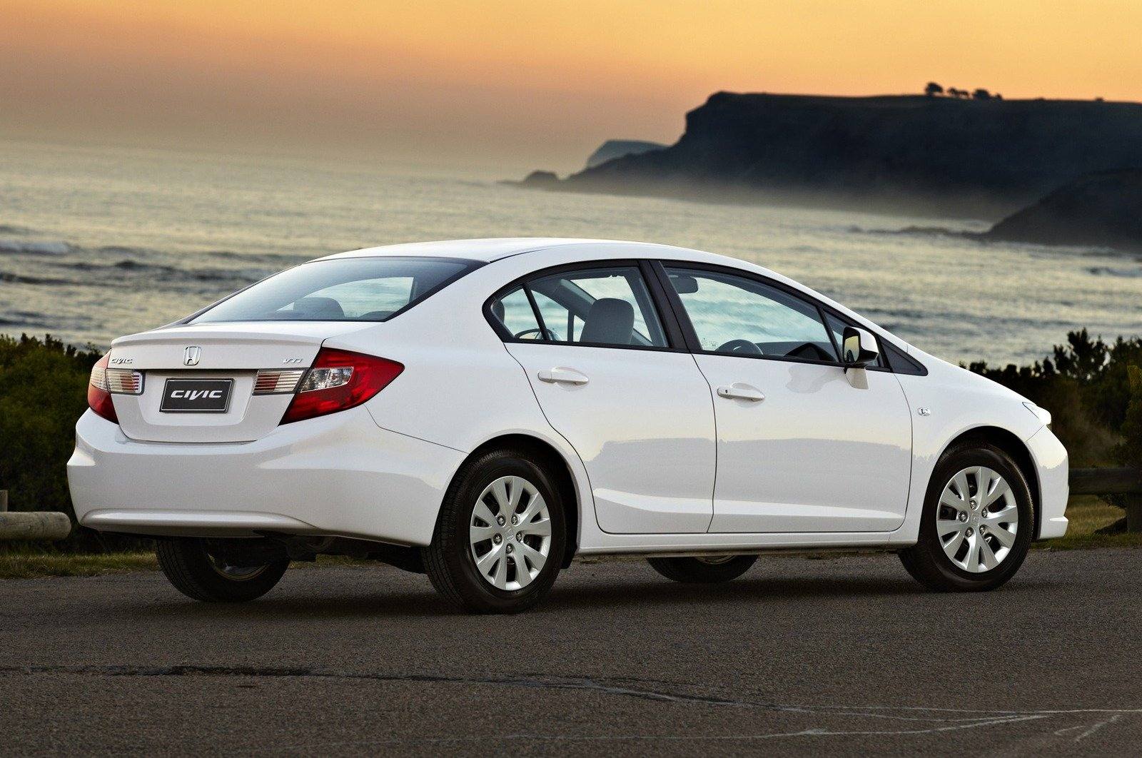Civic LX (FB)