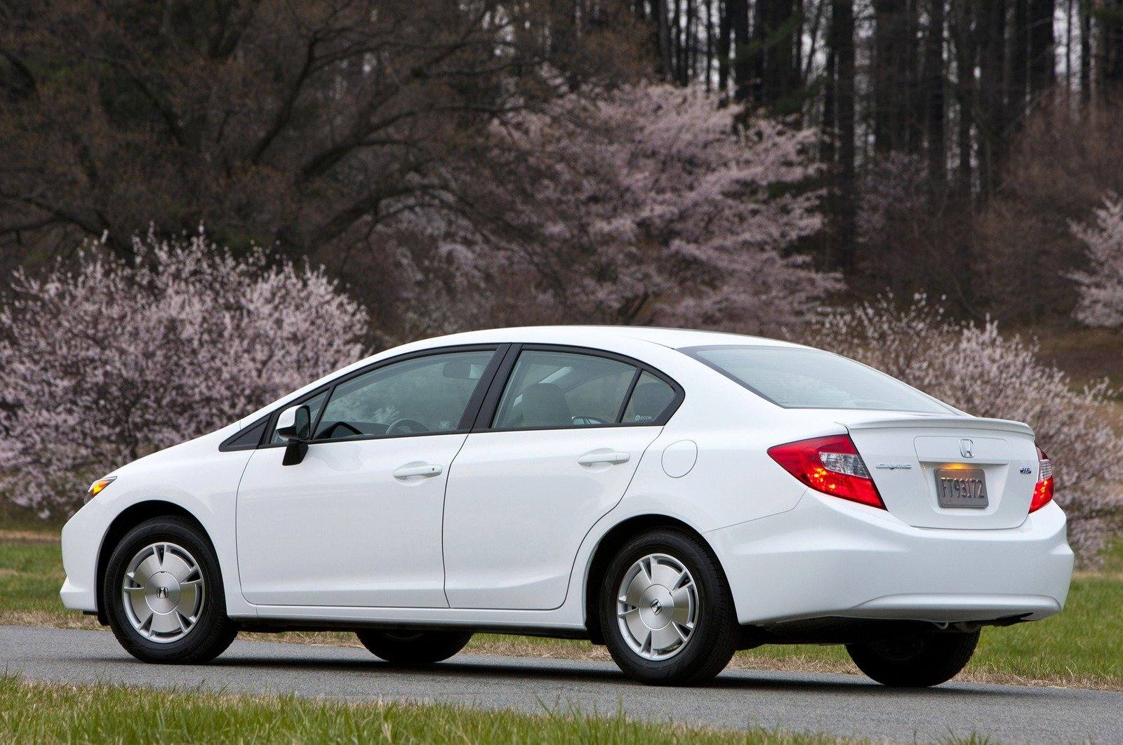 Civic HF Sedan (FB)