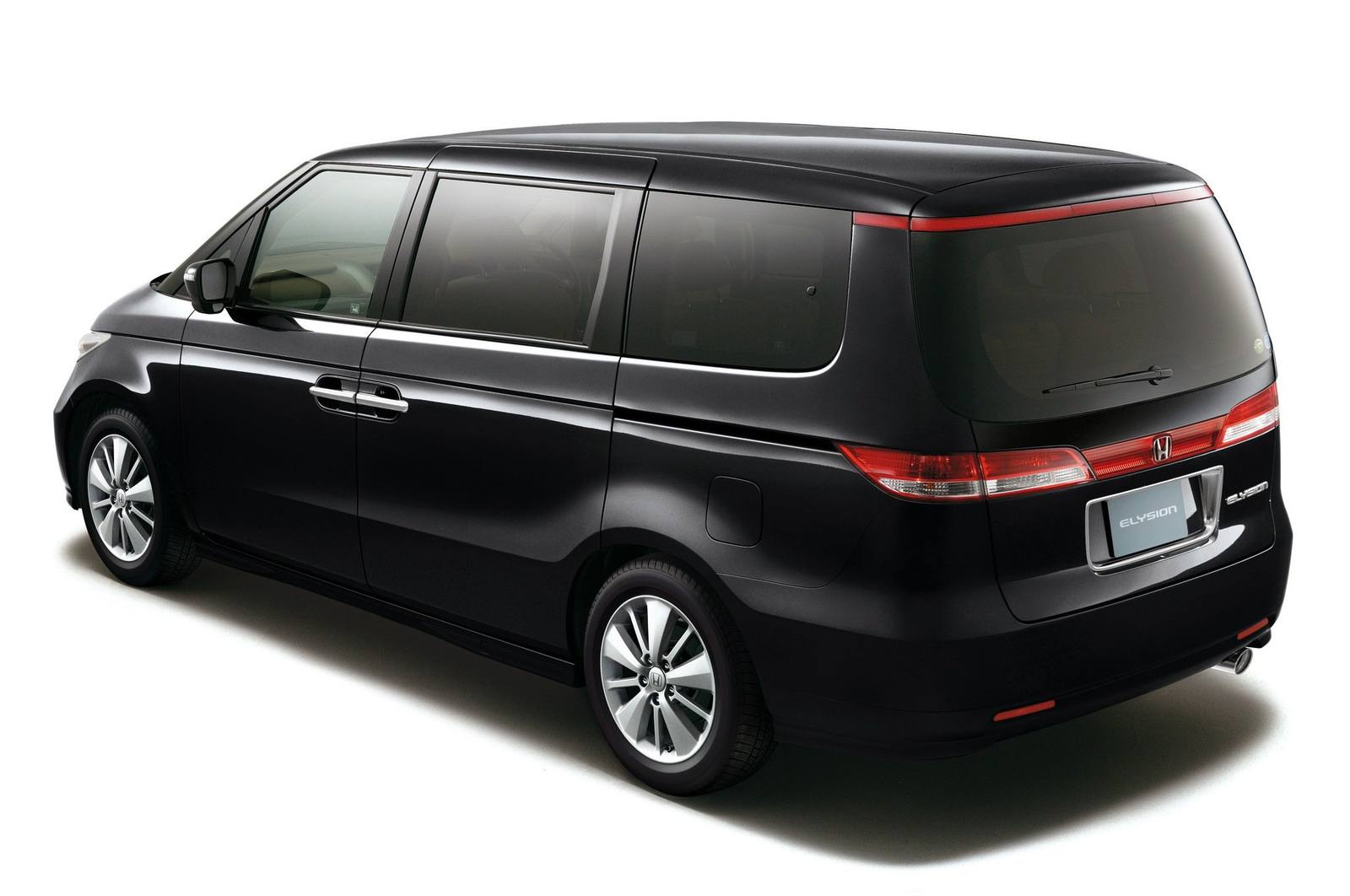 Elysion 2.4 4WD