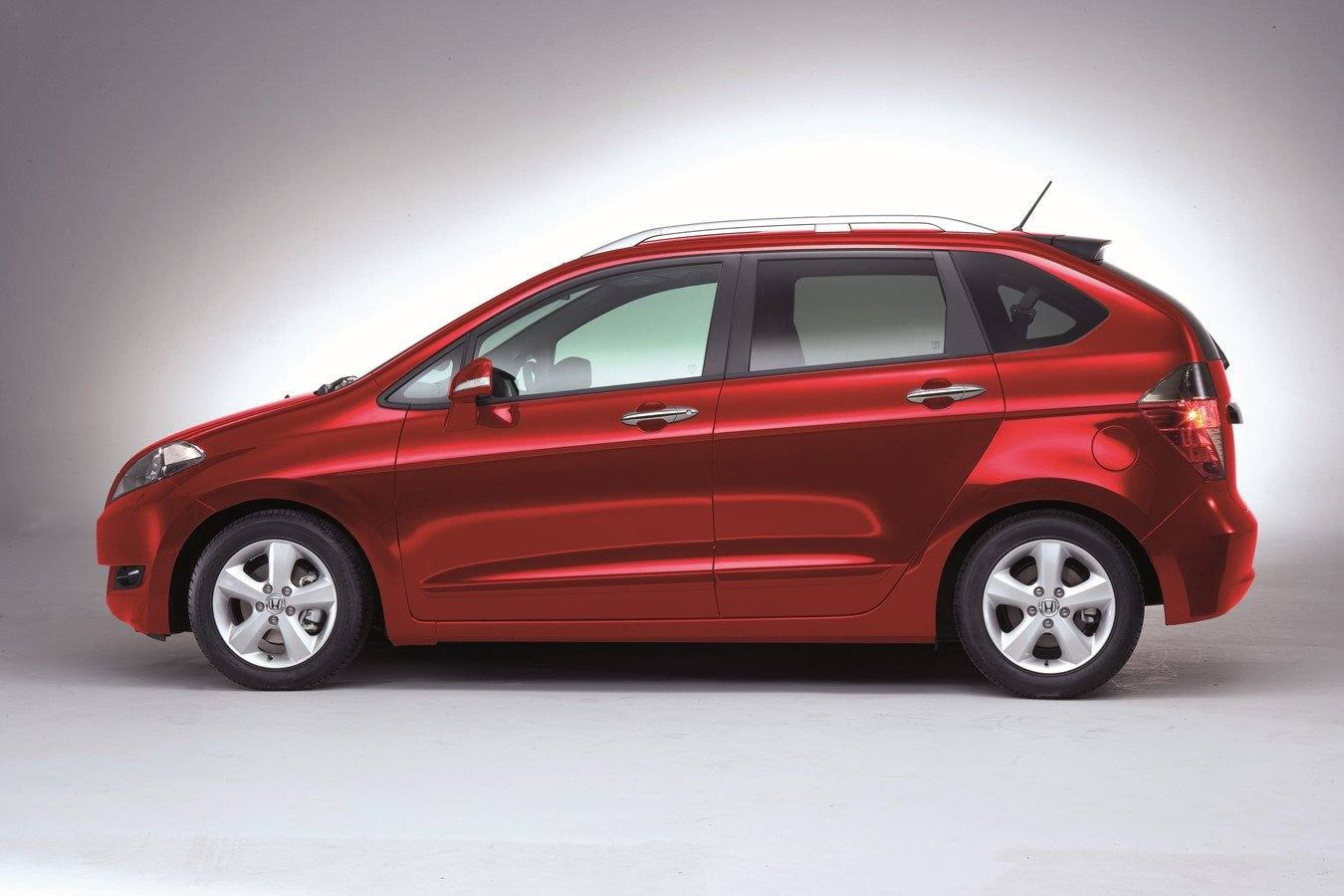 FR-V 1.7i