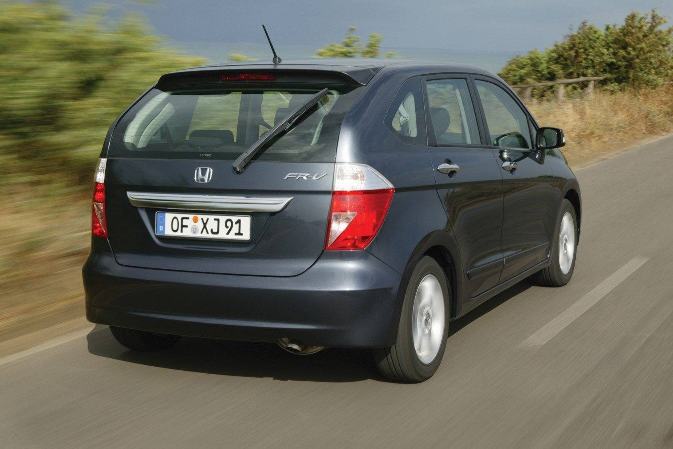 FR-V 1.7i