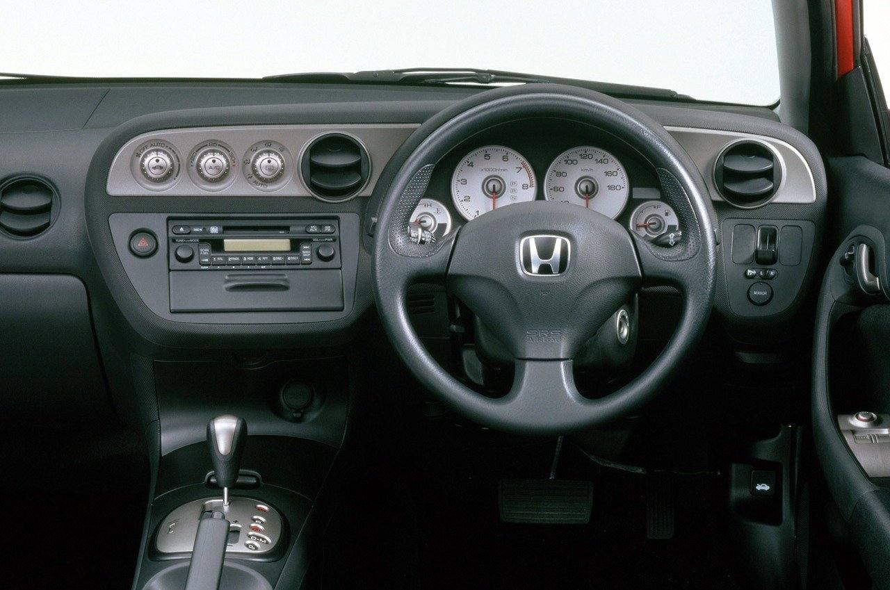 Integra iS (JP)
