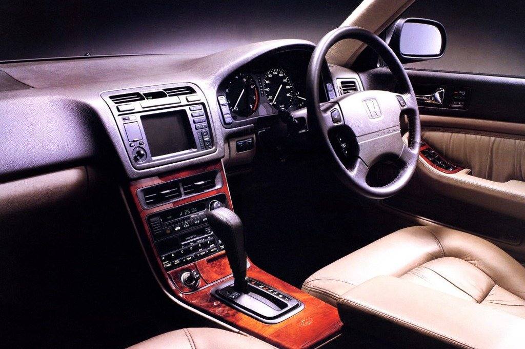 Legend Sedan 3.2 4AT (KA7)