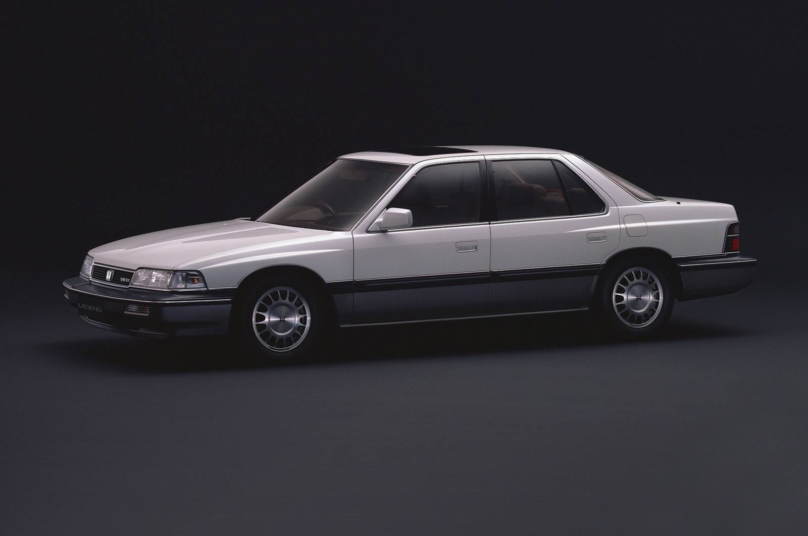 Legend 2.0 V6 Sedan (JP)
