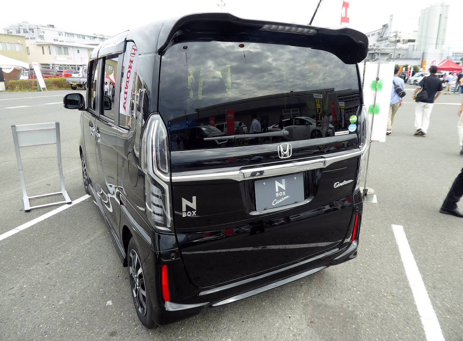 N-Box Custom Turbo (JF3)