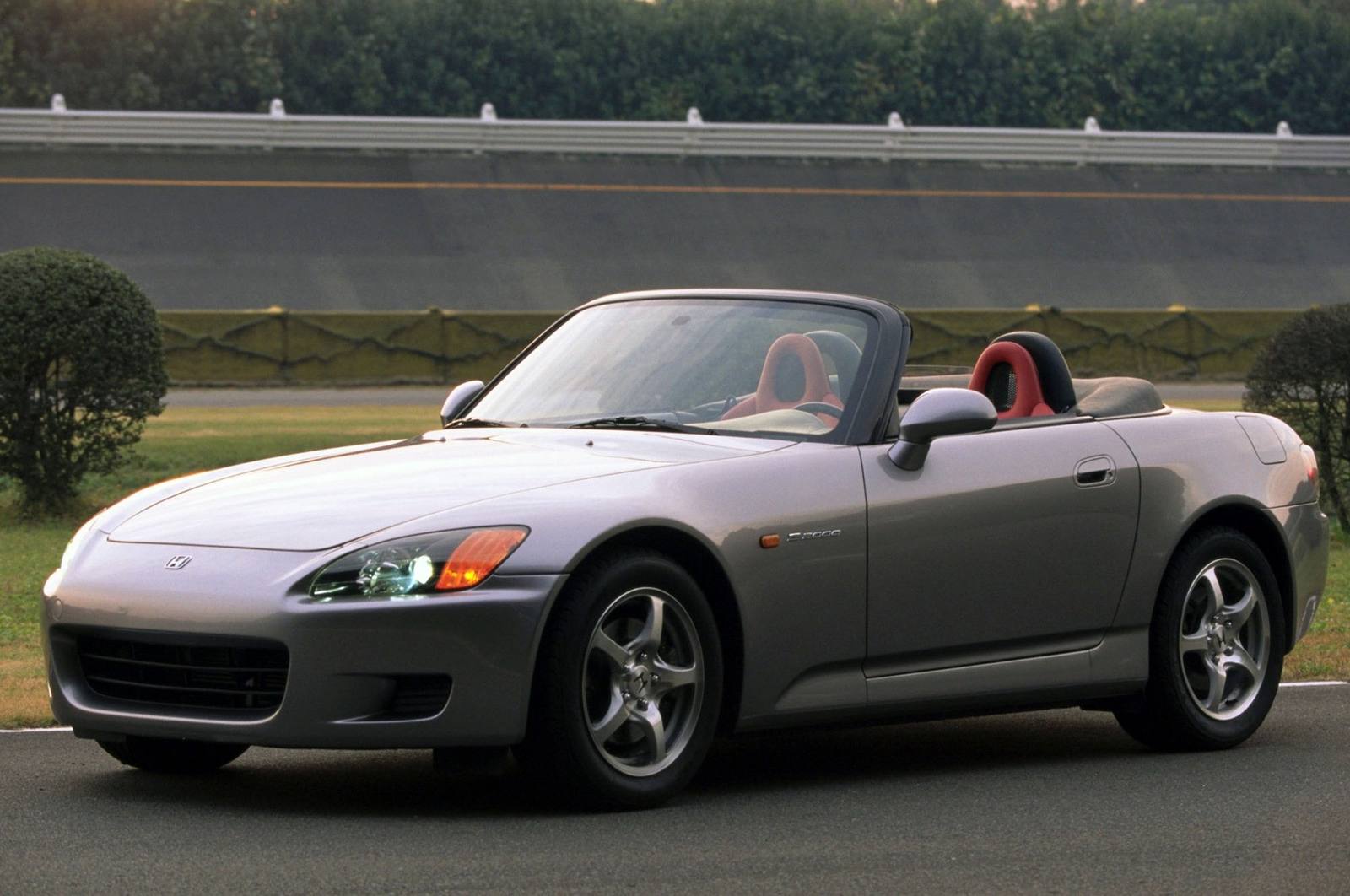 S2000 (AP1)