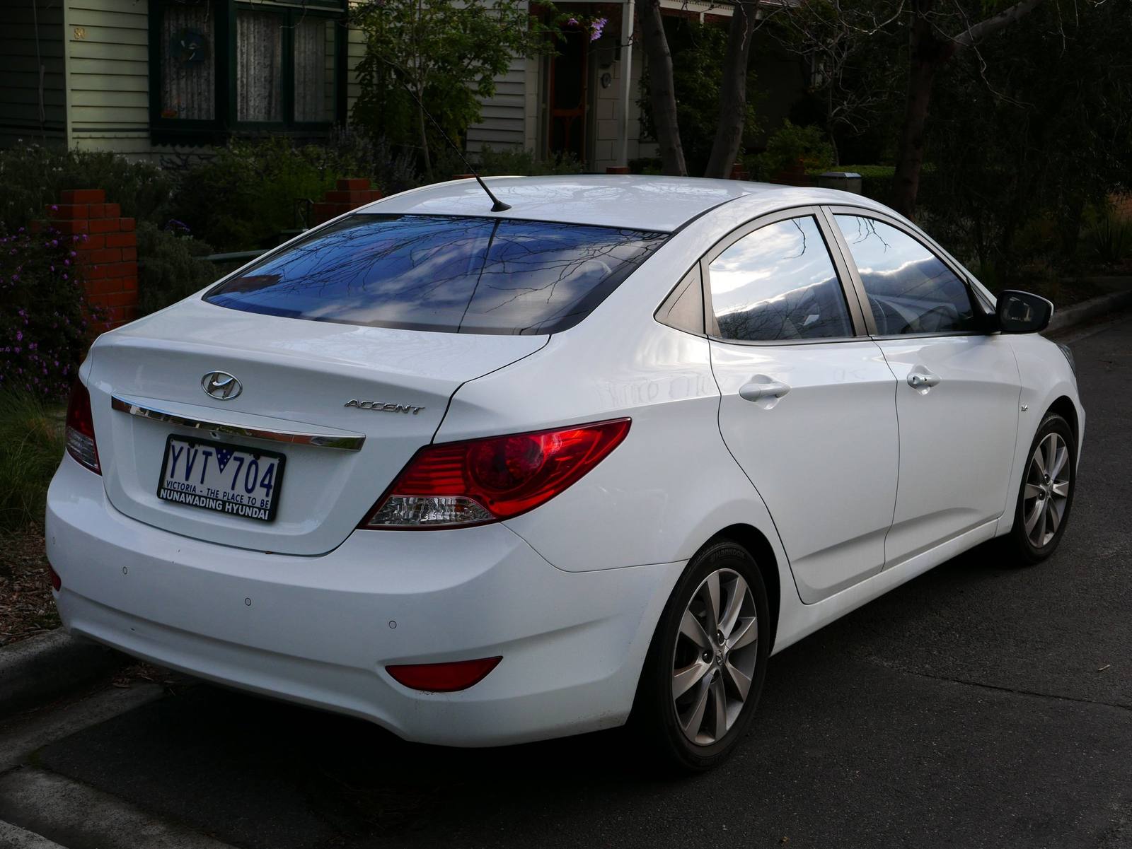 Verna 1.5 (HC)
