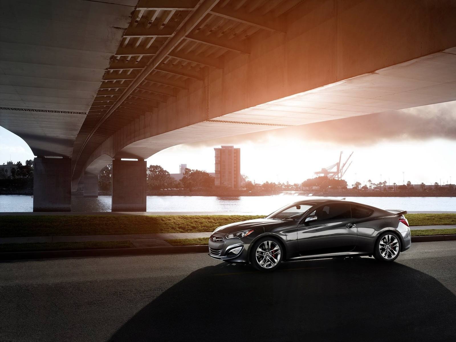 Genesis Coupe 2.0T