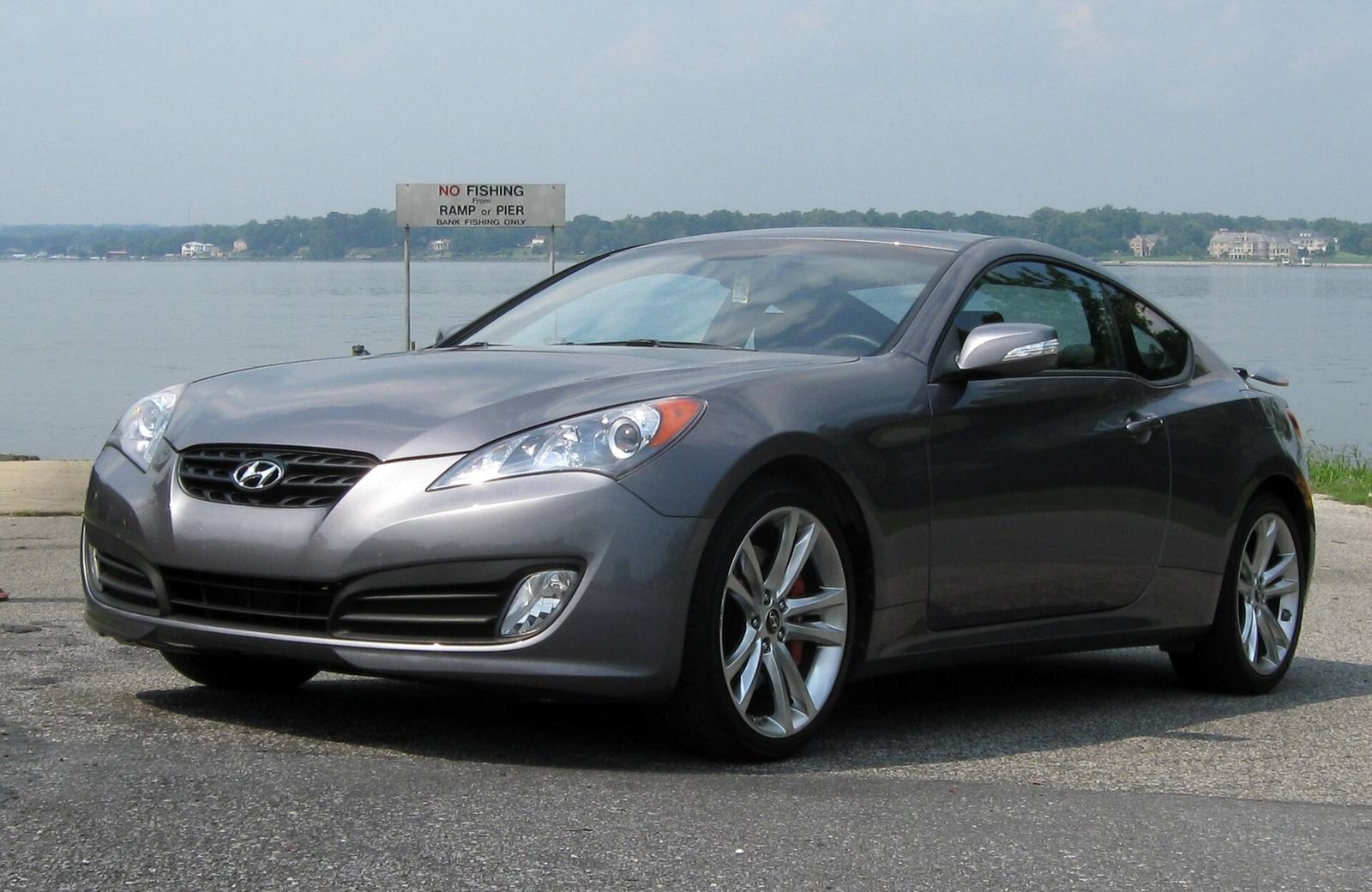 Genesis 5.0 R-Spec (BH)