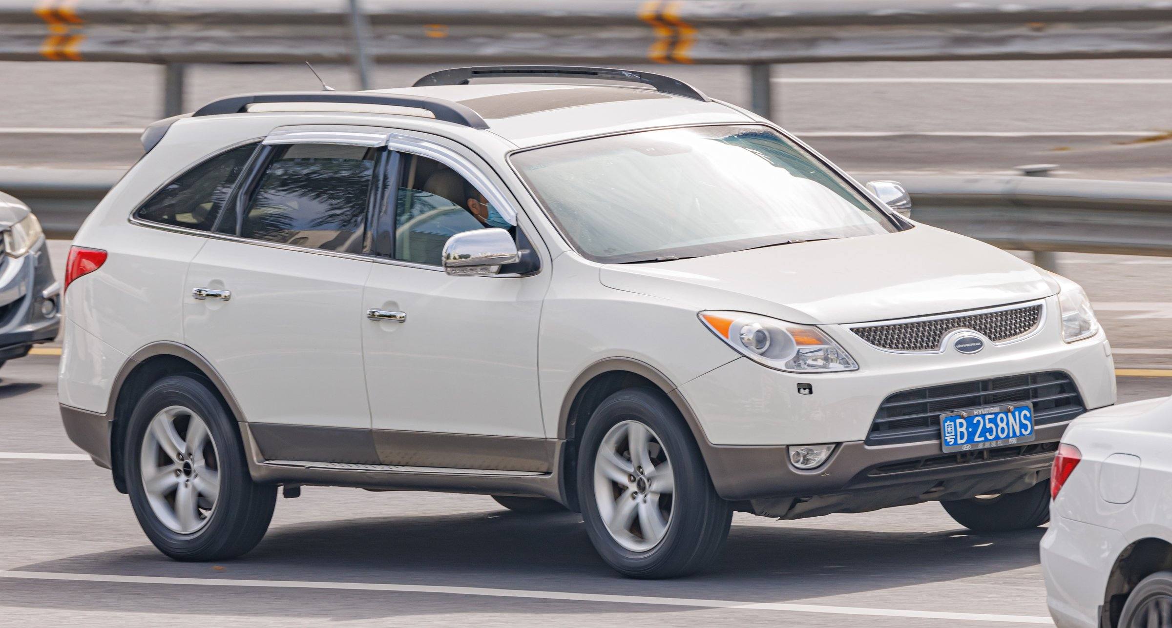 3.8 V6 Limited