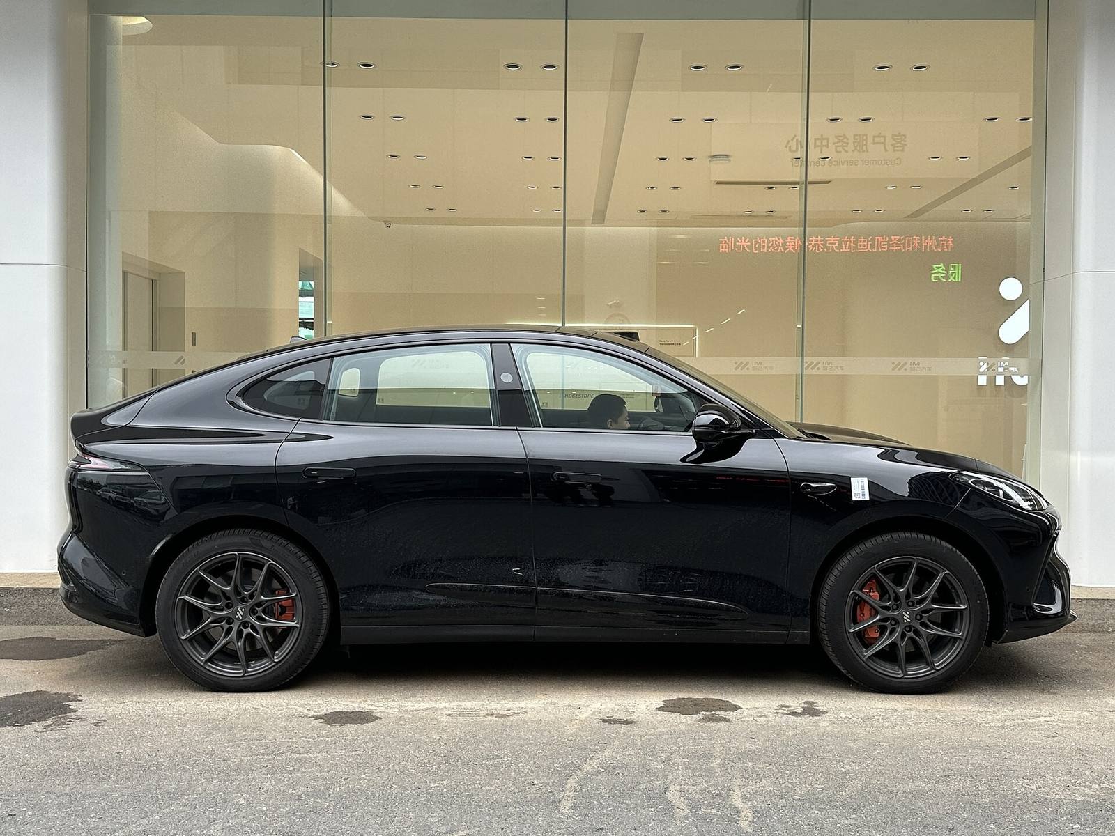 LS6 Standard