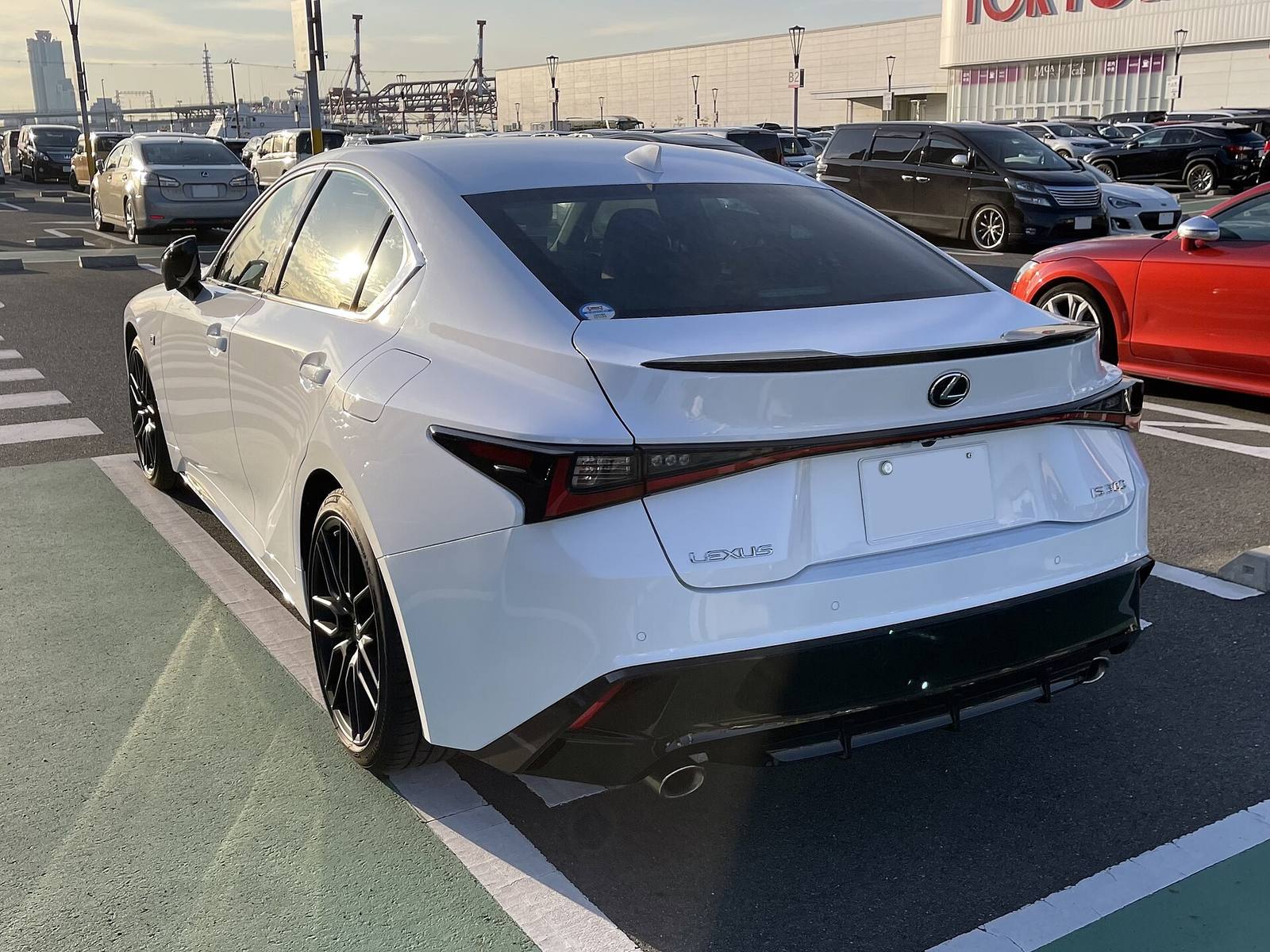 IS 350