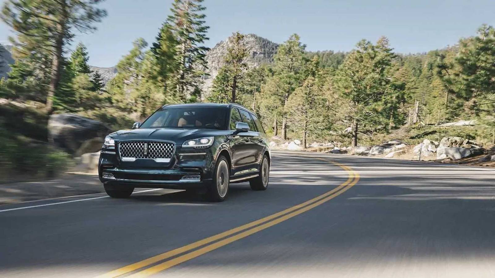 Aviator Grand Touring PHEV