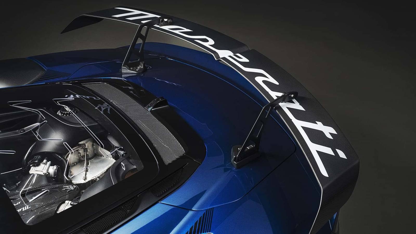 GT2 Stradale Fuoriserie Tribute to MC12 (one-off)