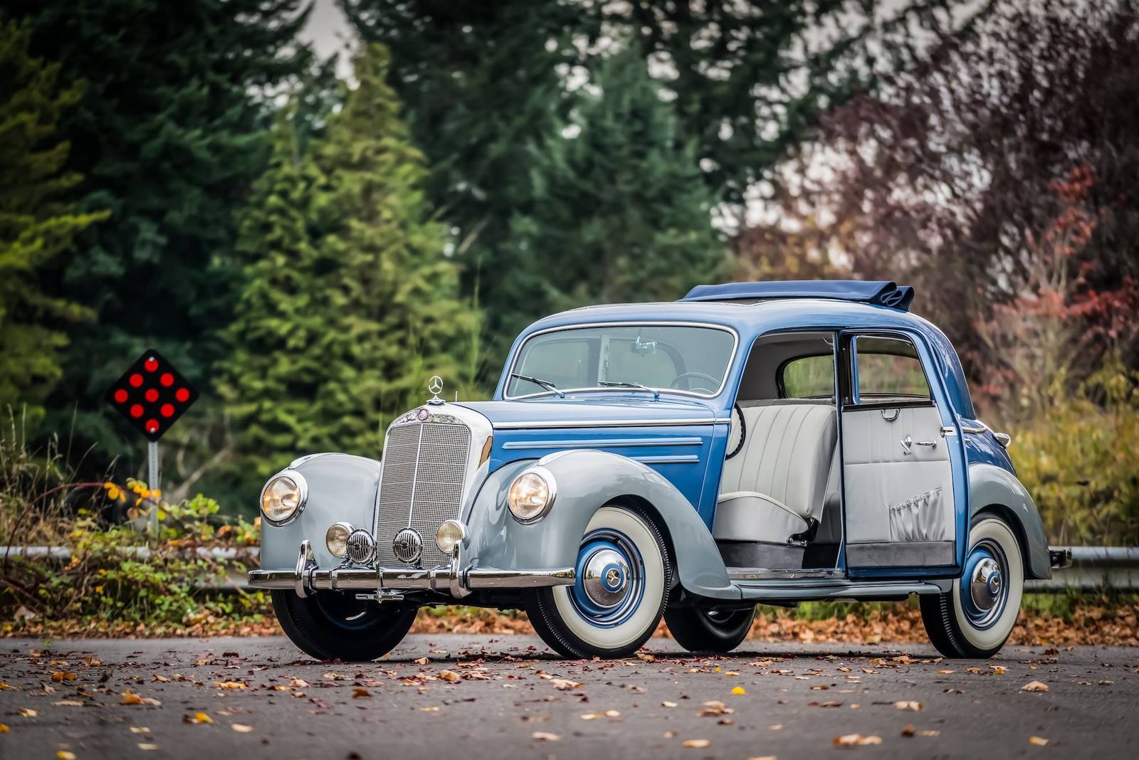 220 Cabriolet A (85 PS)