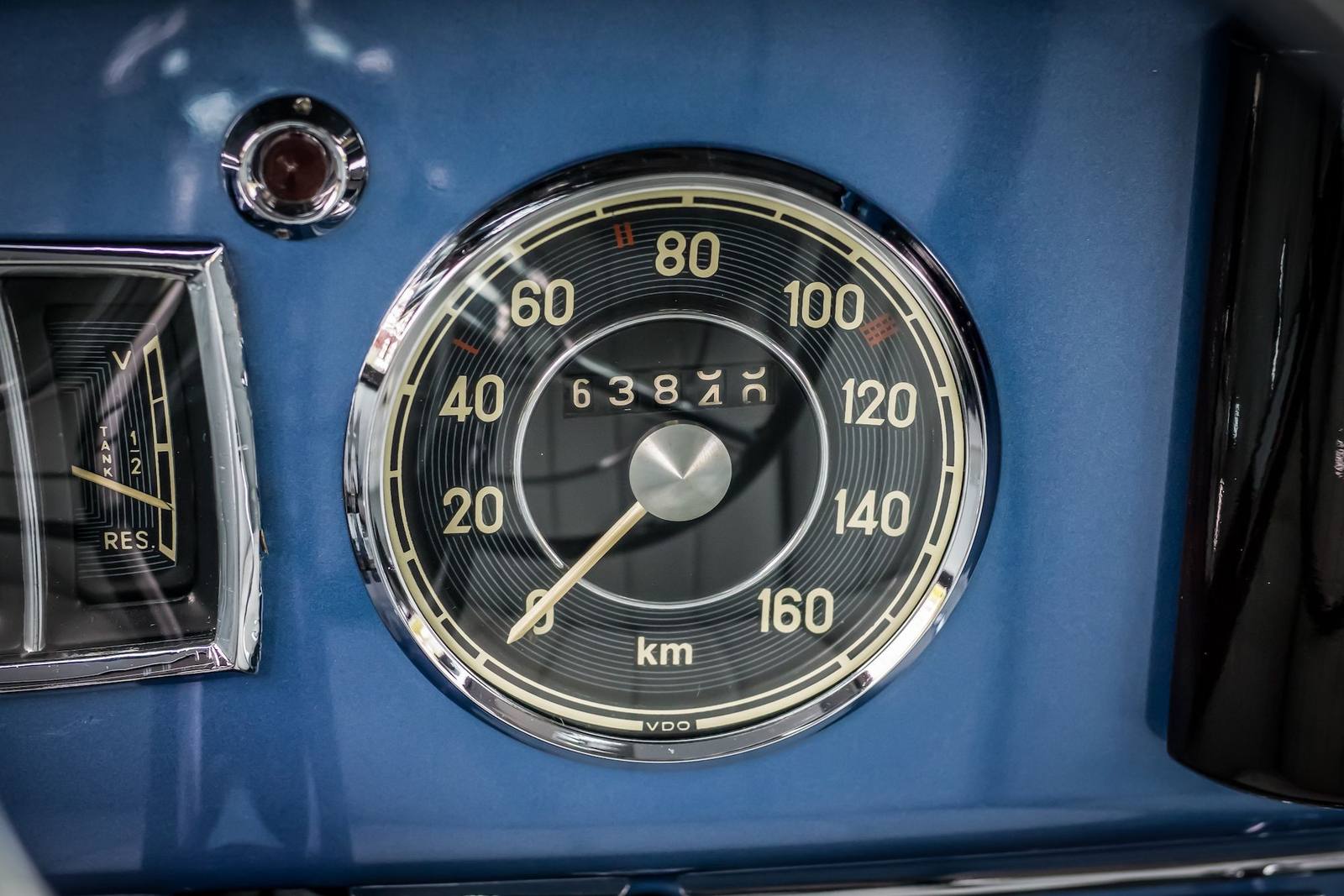 220 Cabriolet A (85 PS)