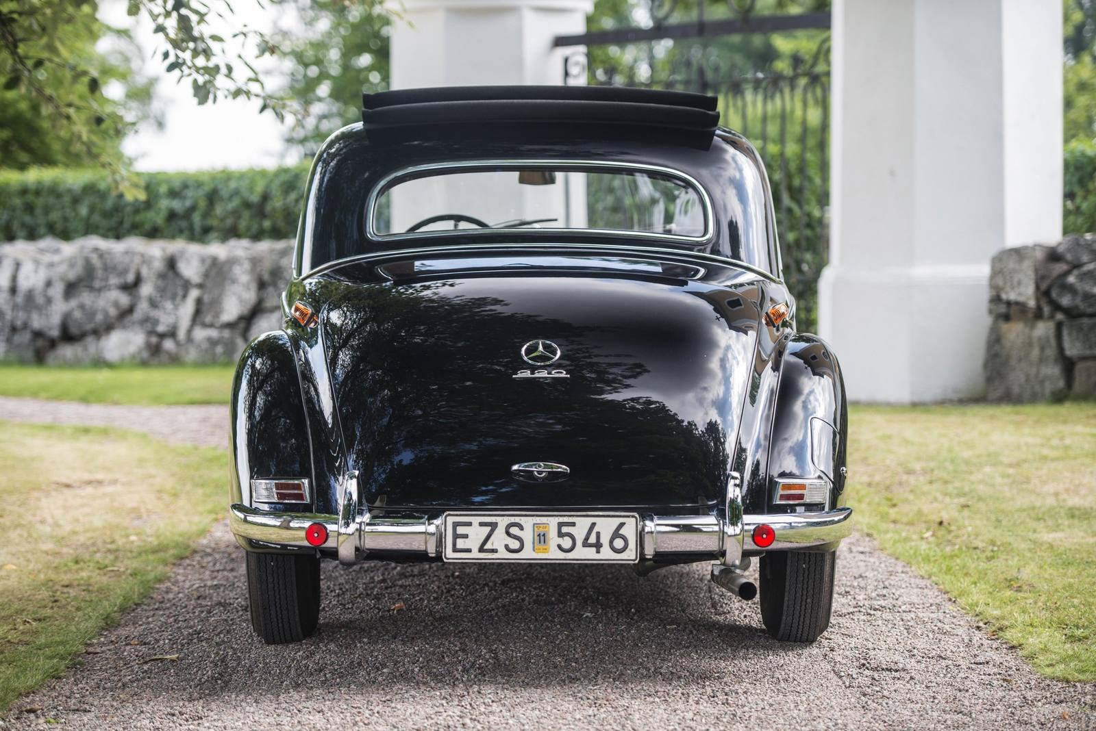 220 Coupé