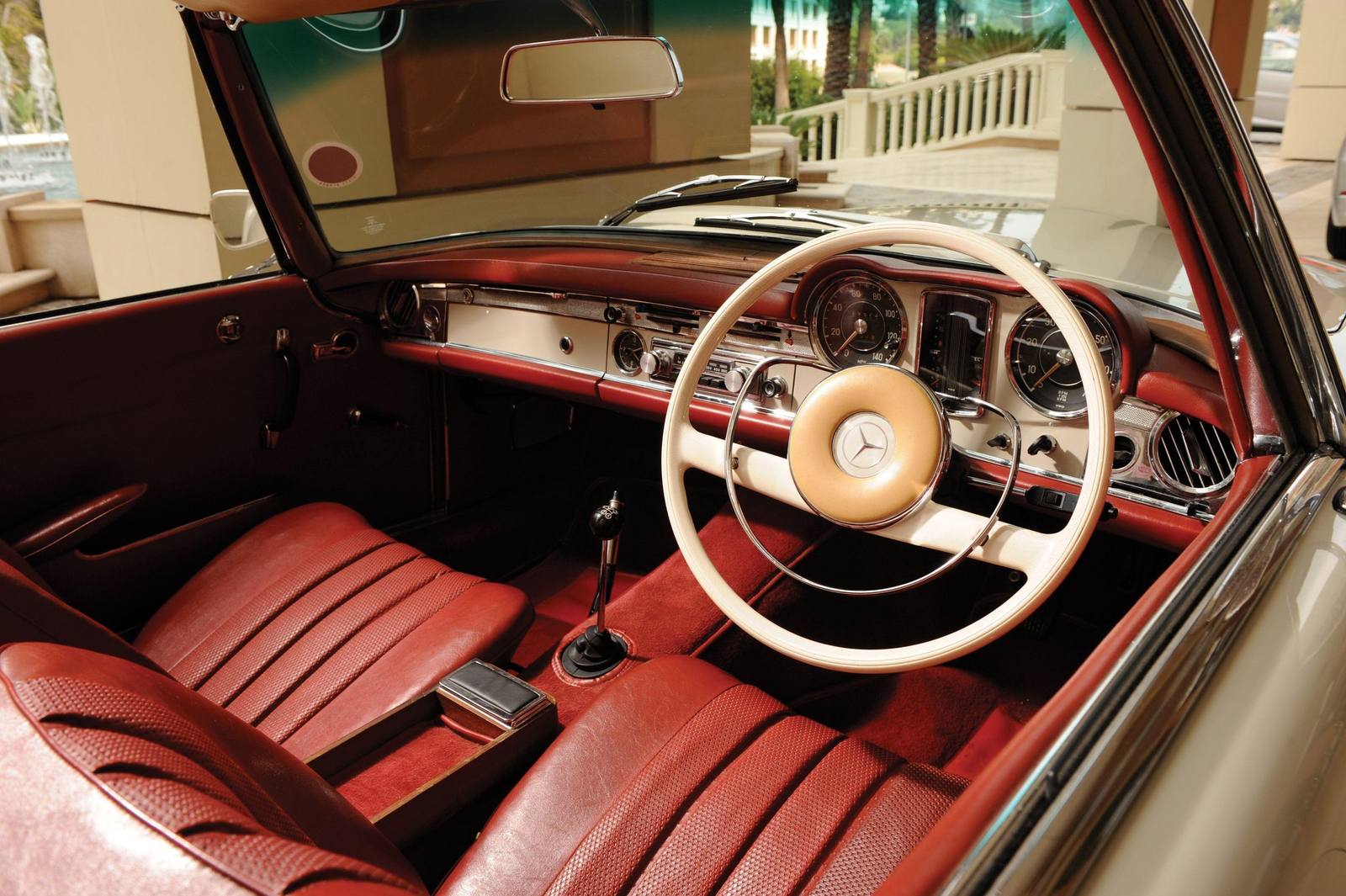 230 SL