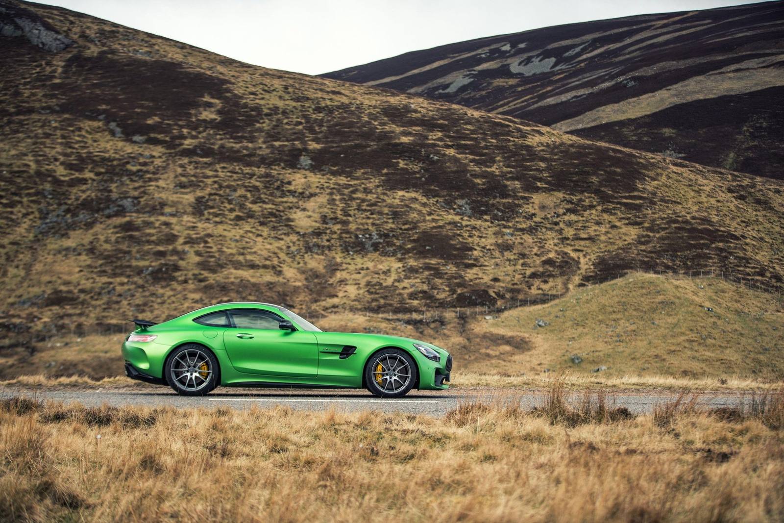 AMG GT R