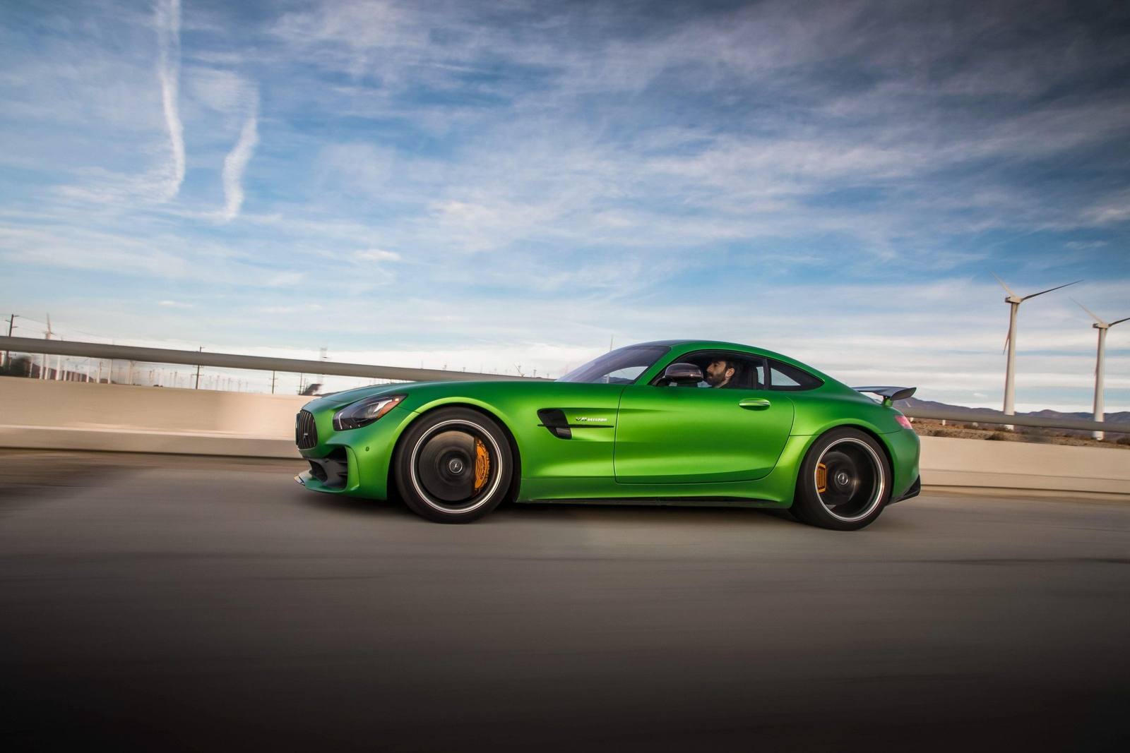 AMG GT R