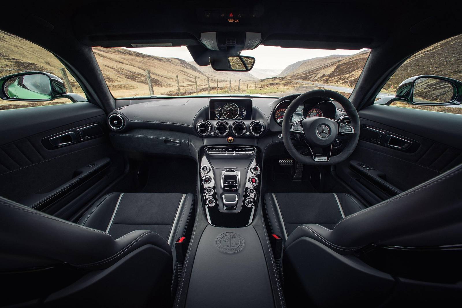 AMG GT R