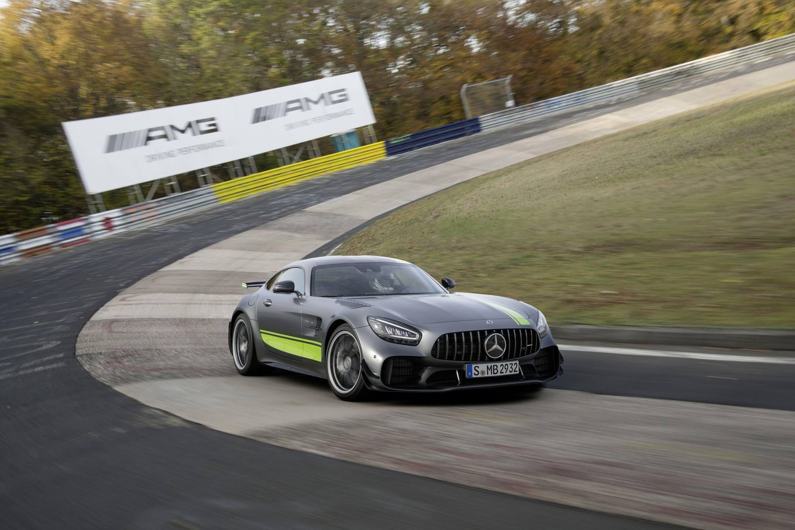 AMG GT R Pro