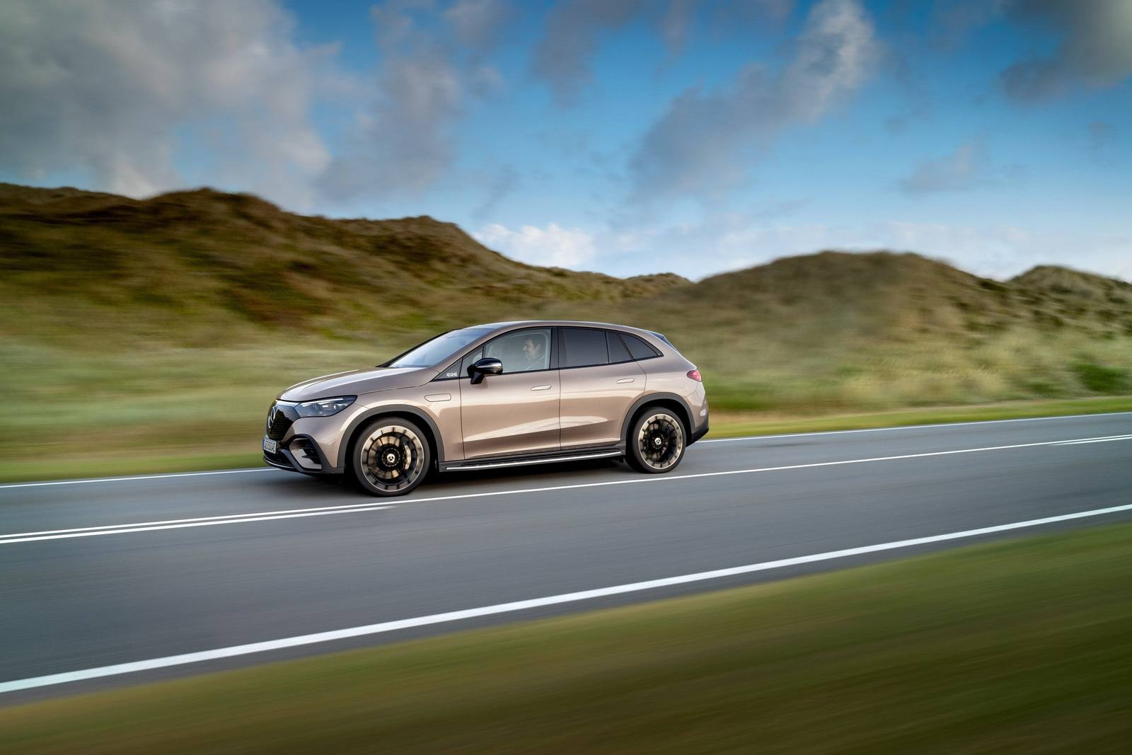EQE 350+ SUV