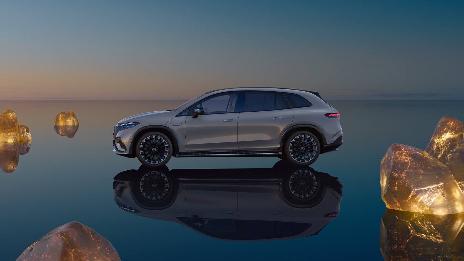 EQS 450+ SUV