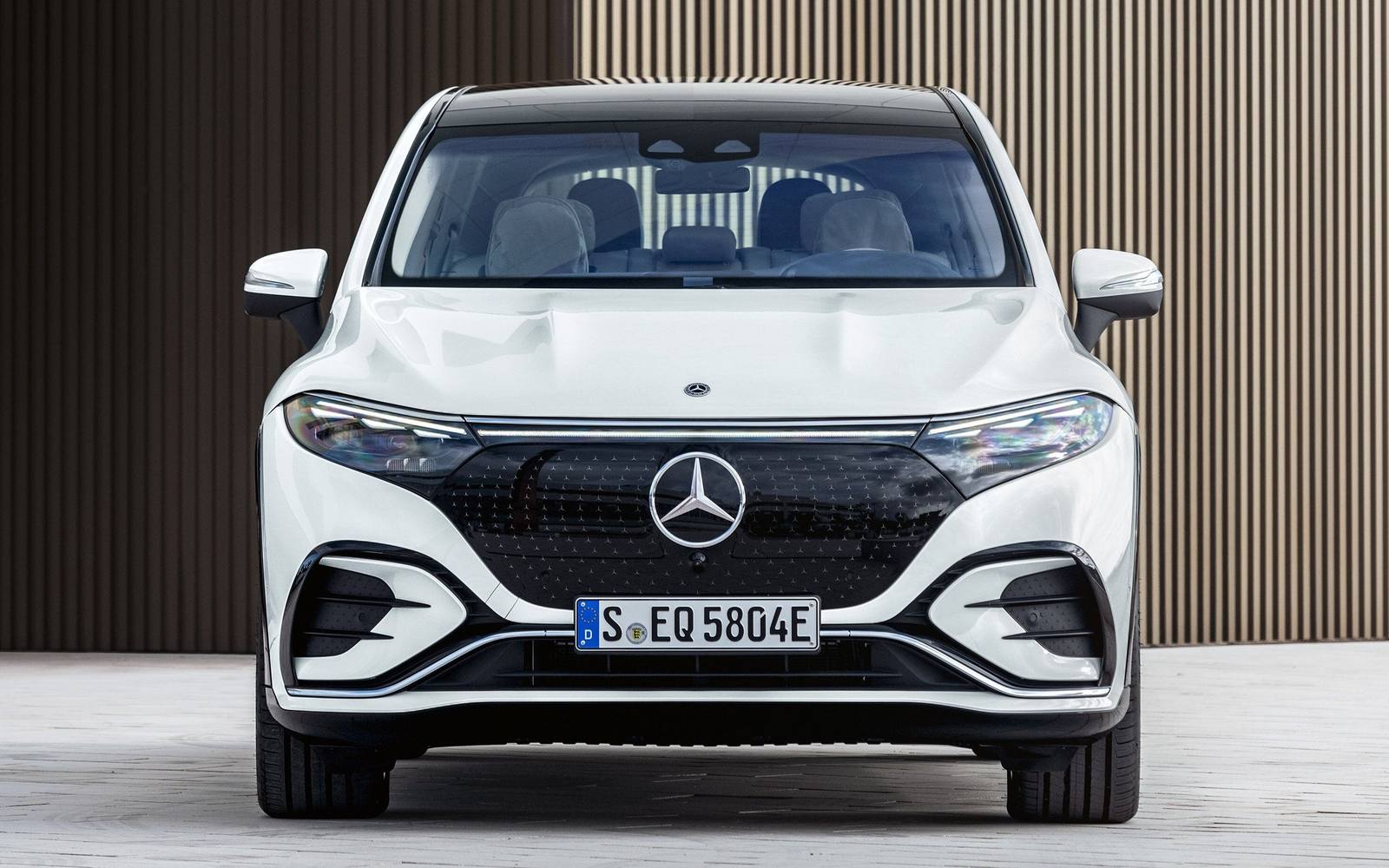 EQS 450+ SUV