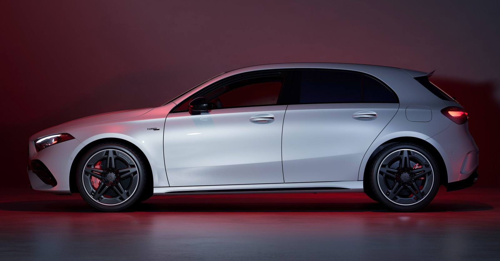 A 35 AMG 4MATIC