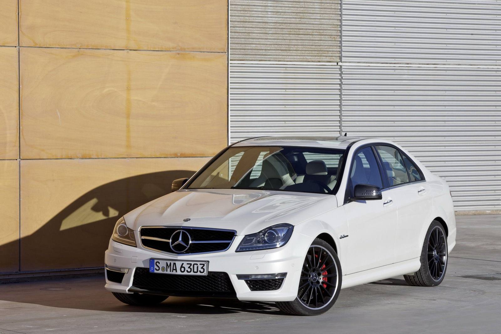 C 63 AMG Performance Package