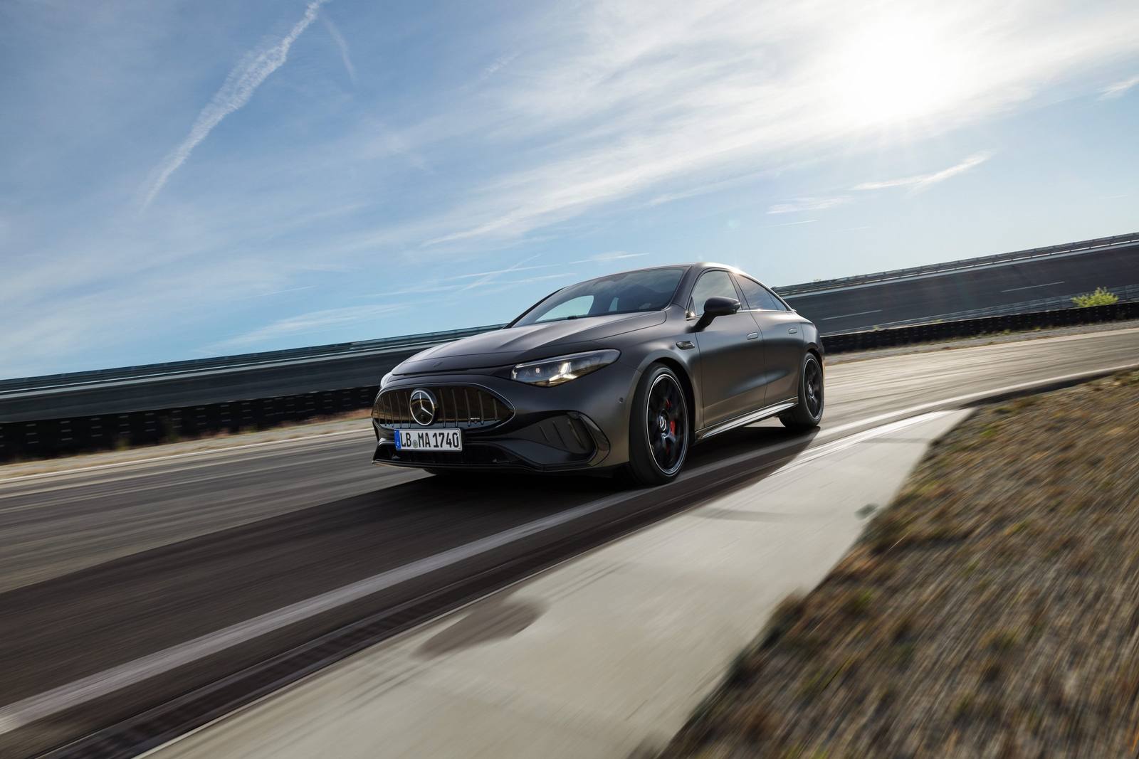 Mercedes-AMG CLA 45 4MATIC+ (Electric)
