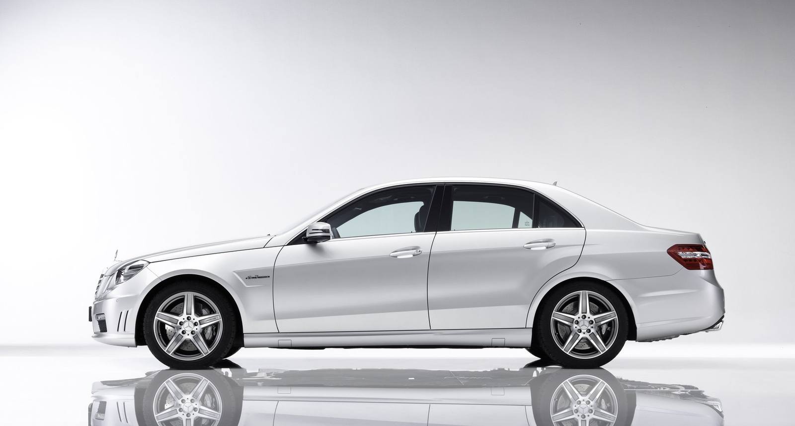E 63 AMG 6.2