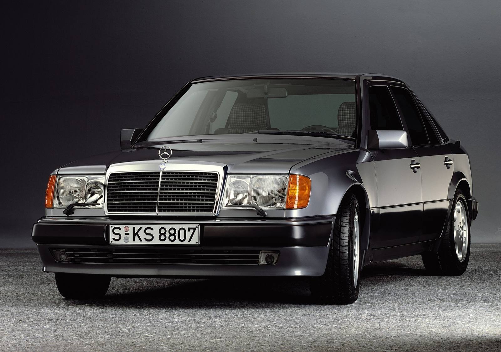 E 500