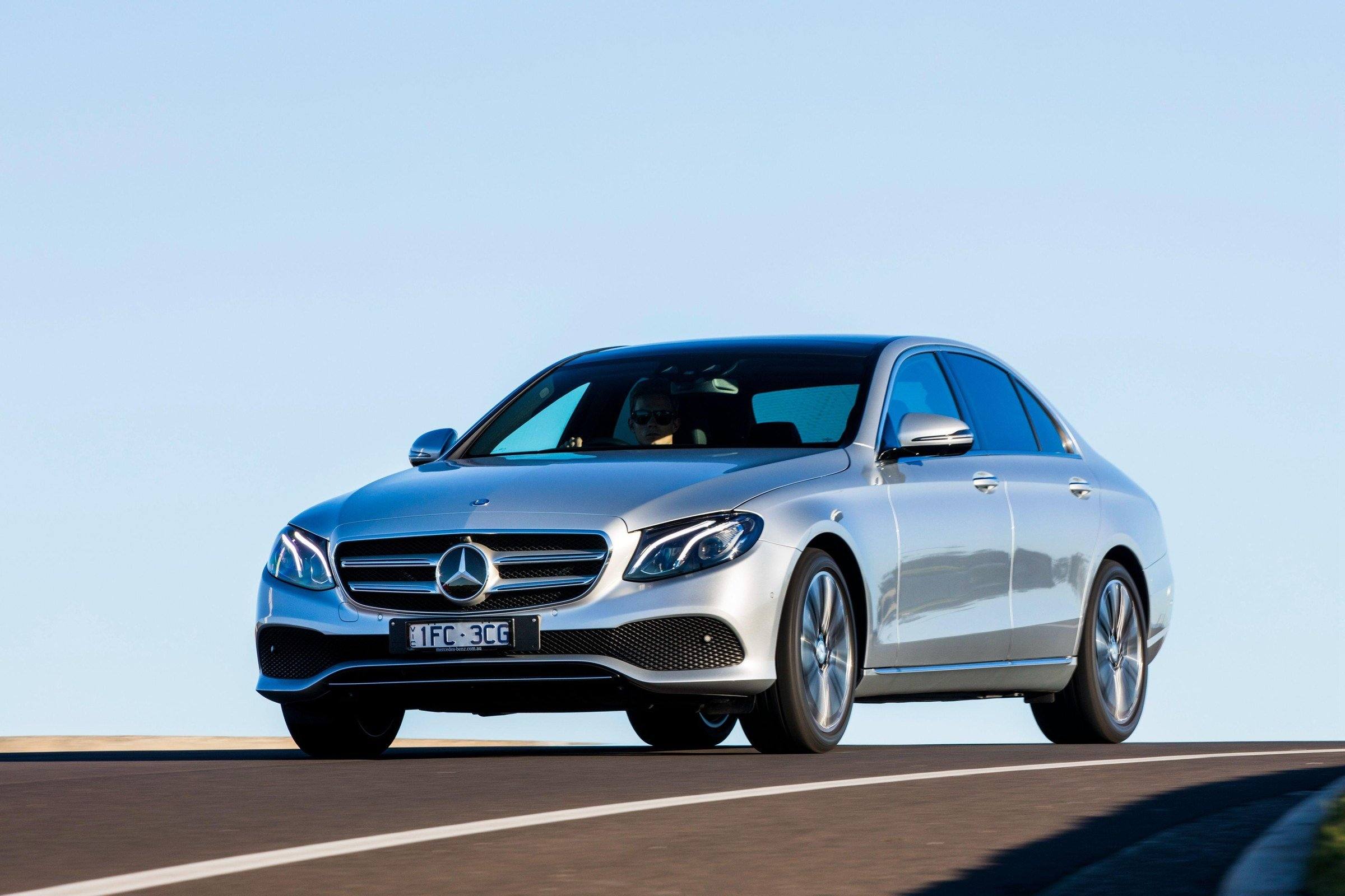 E 200
