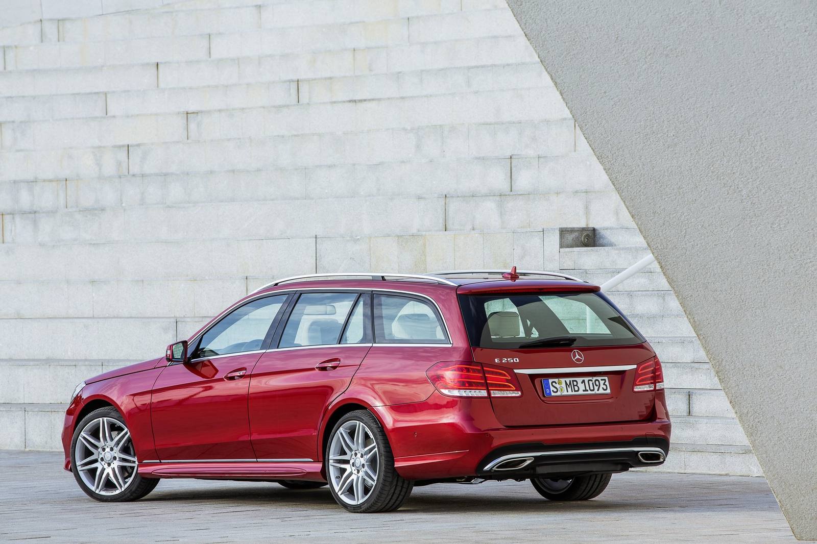 E 220 BlueTEC 4MATIC Estate