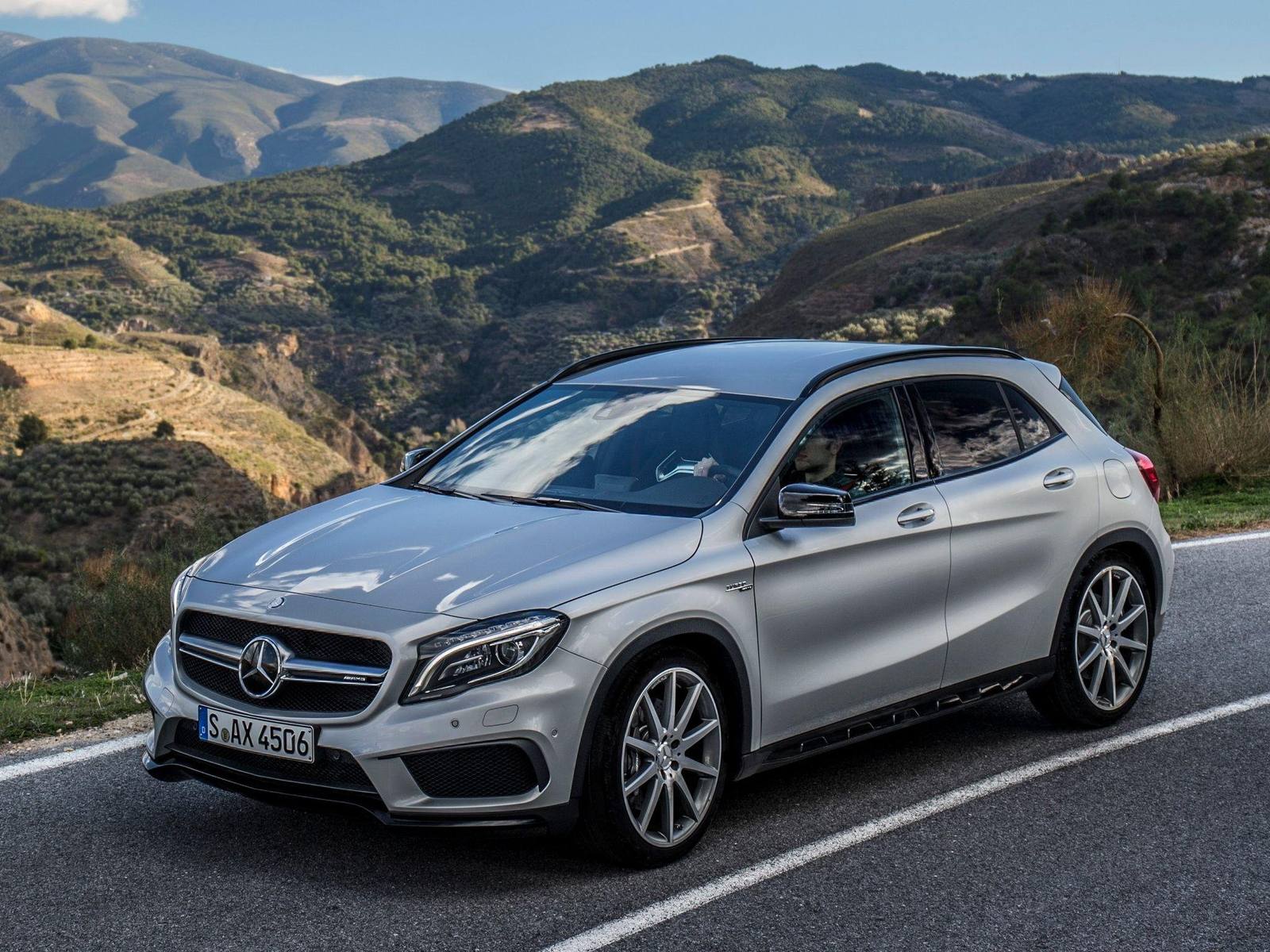 GLA 45 AMG