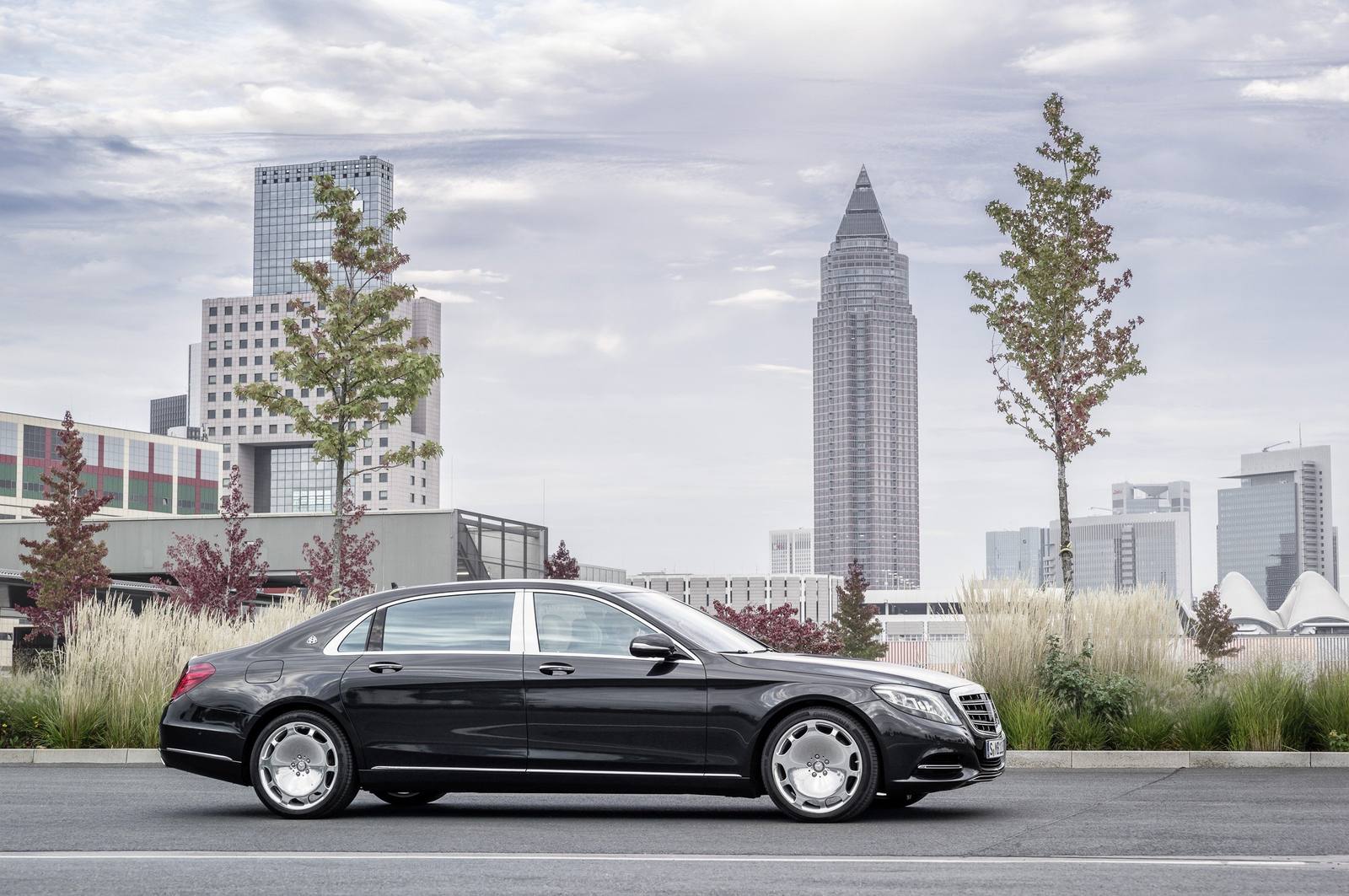 Maybach S 600 Pullman