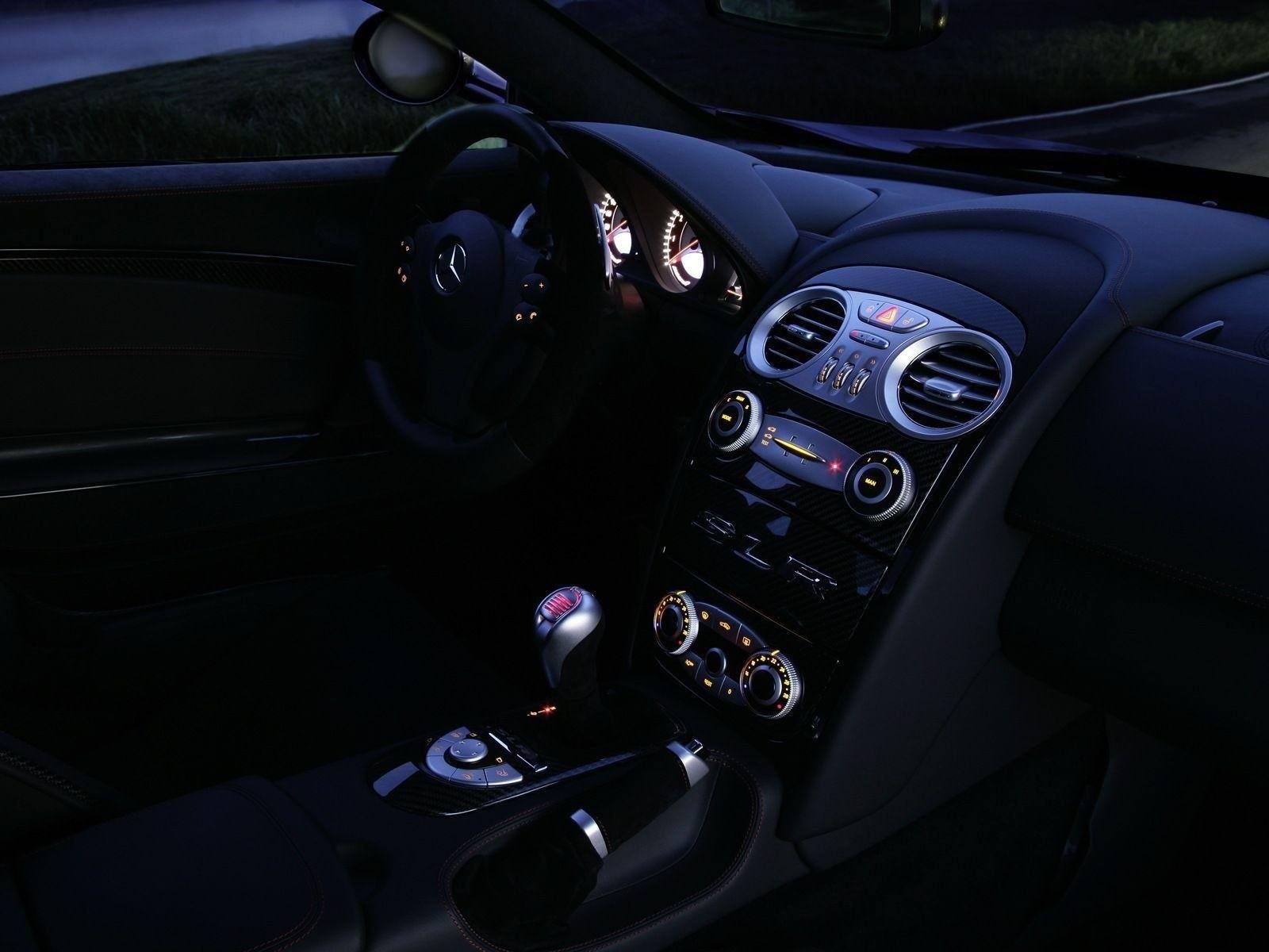 SLR 722